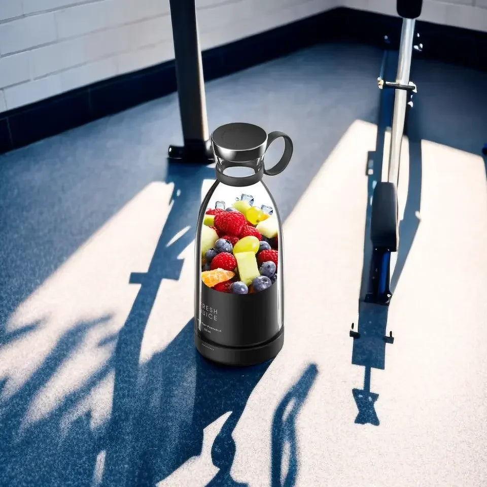 Mini Liquidificador Portátil USB – Faça Sucos e Shakes em Qualquer Lugar